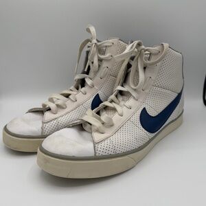 Nike Men's White and Navy Athletic High-Tops